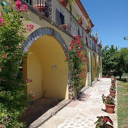 Casale Donna Mita Casa di campagna Rotonda